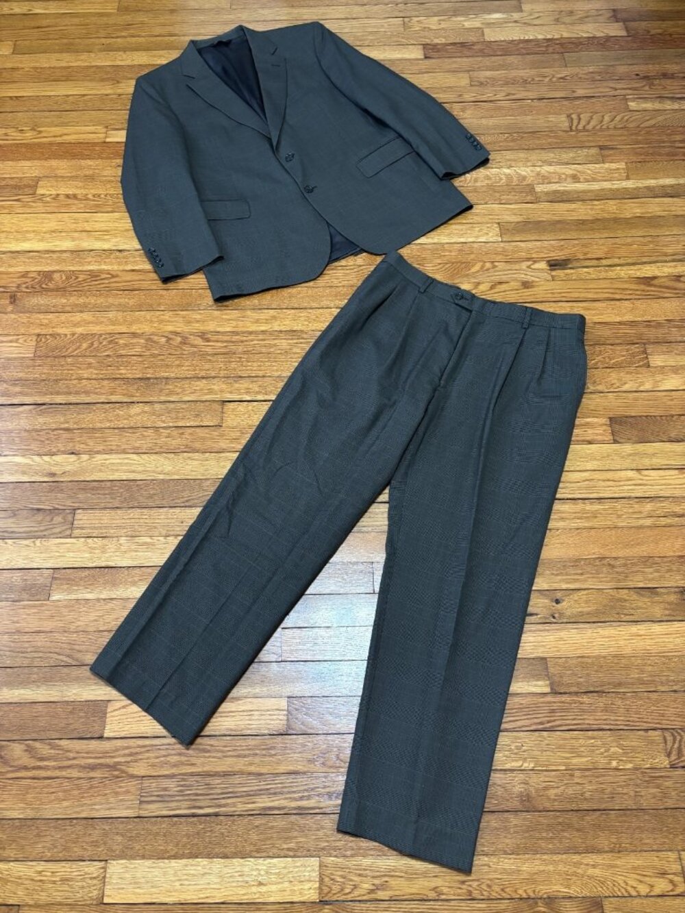 Jos A Bank Suit Mens 44R Blazer Jacket 37x30 Dress Pants Wool Green Glen Check